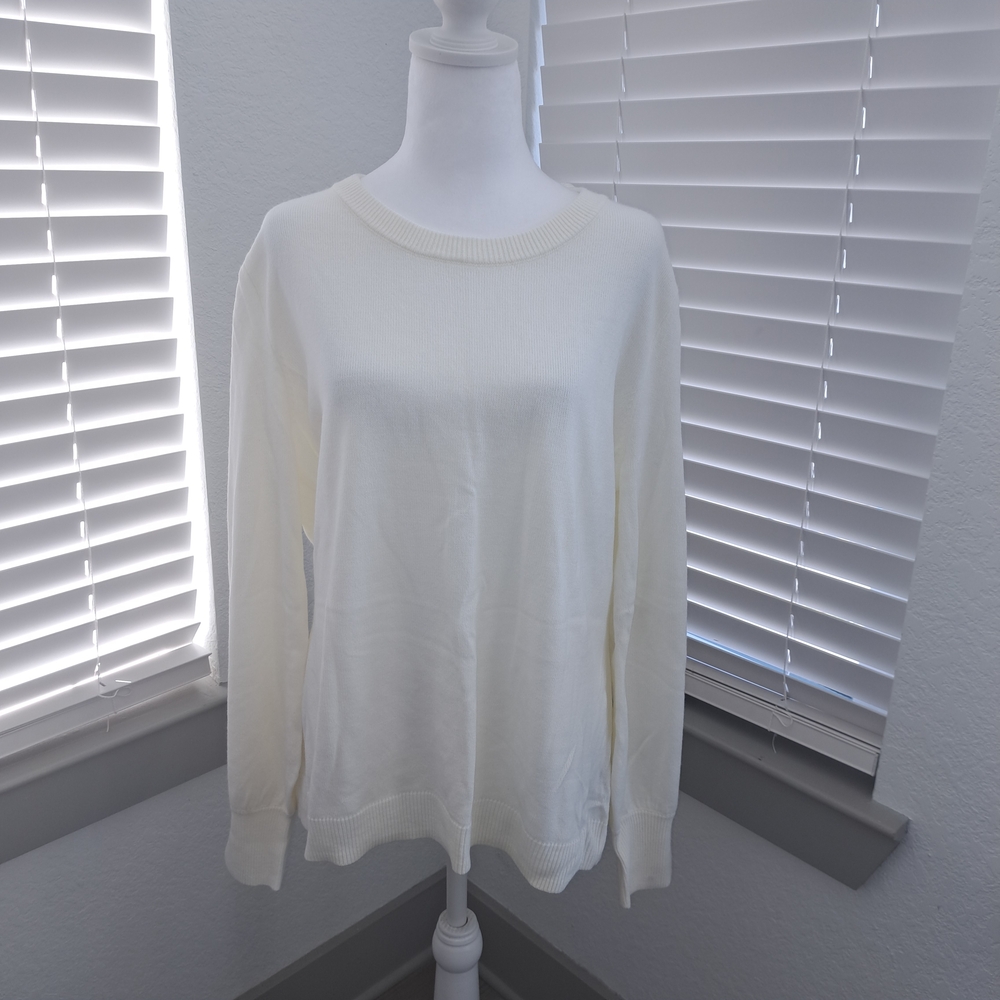 New York & Company Cream Sweatshirt